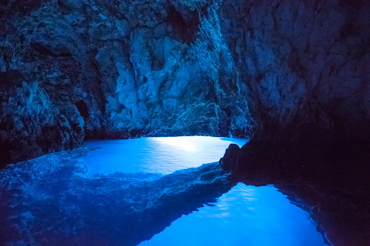 blue grotto croatia tours